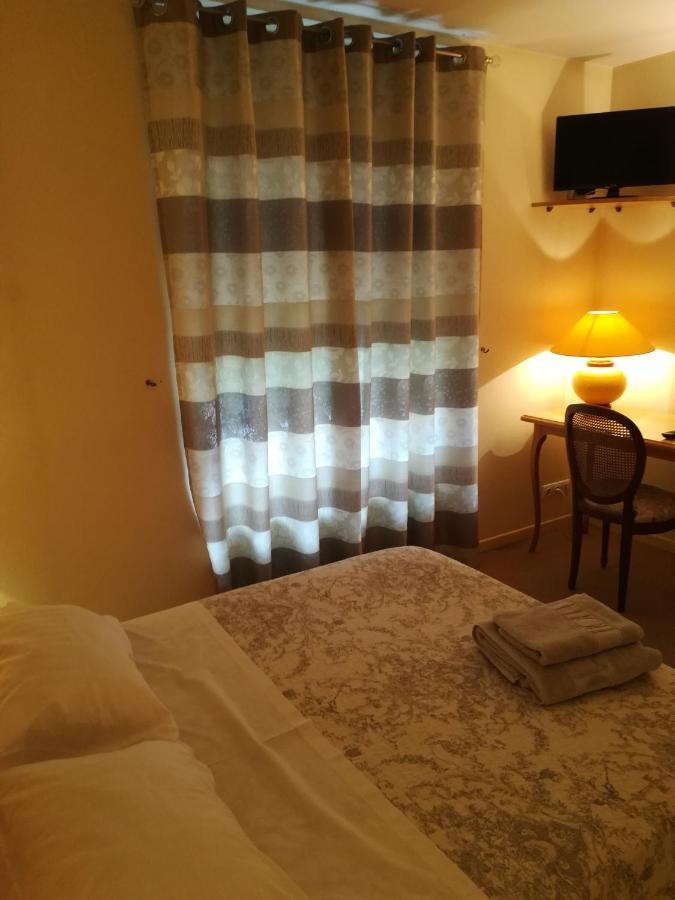 Hotel De La Place Liffol-le-Grand Buitenkant foto